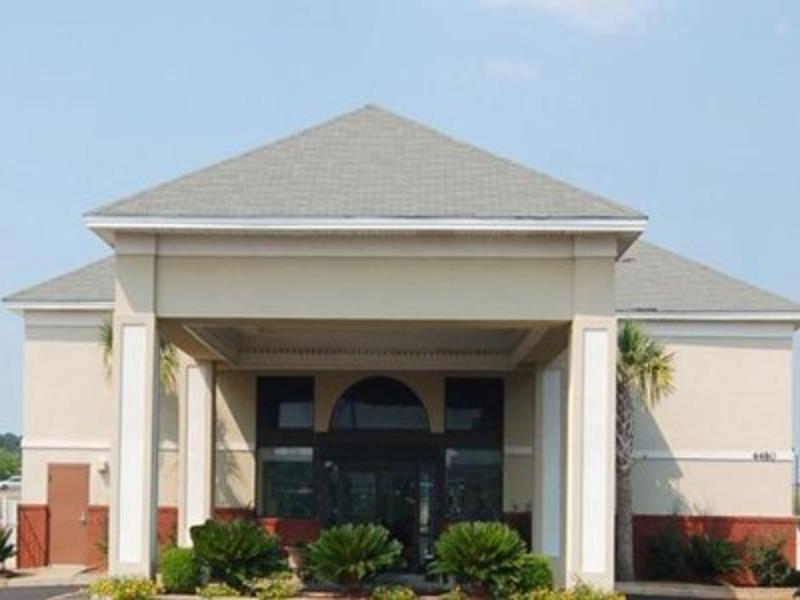 Quality Inn & Suites North Montgomery Exterior photo